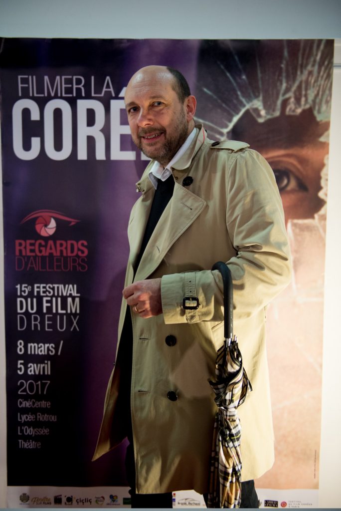 ©Gaël Dupret, France, Dreux le 08-03-2017 : Regards d'Ailleurs - 15ème Festival du Film de Dreux / Regards d'Ailleurs - 15th Dreux Film Festival Thème du Festival : "Filmer la Corée" / Festival Theme: "Filming Korea" Photo : Thierry Méranger, délégué général et artistique de Regards d'Ailleurs et Président de Fenêtre sur Films. Thierry Méranger, general and artistic delegate of Regards d'Ailleurs and President of Fenêtre sur Films.