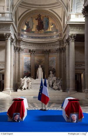 Hommage de la Nation à Simone VEIL, cinquième femme à entrer au Panthéon